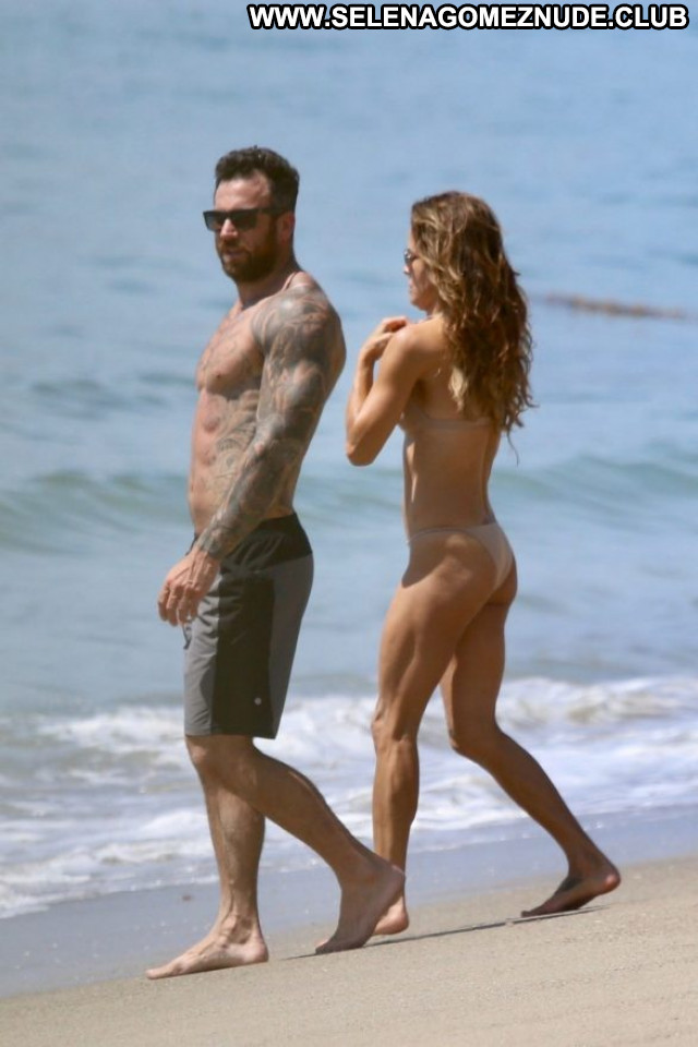 Brooke Burke The Beach In Malibu  Celebrity Beautiful Babe Paparazzi