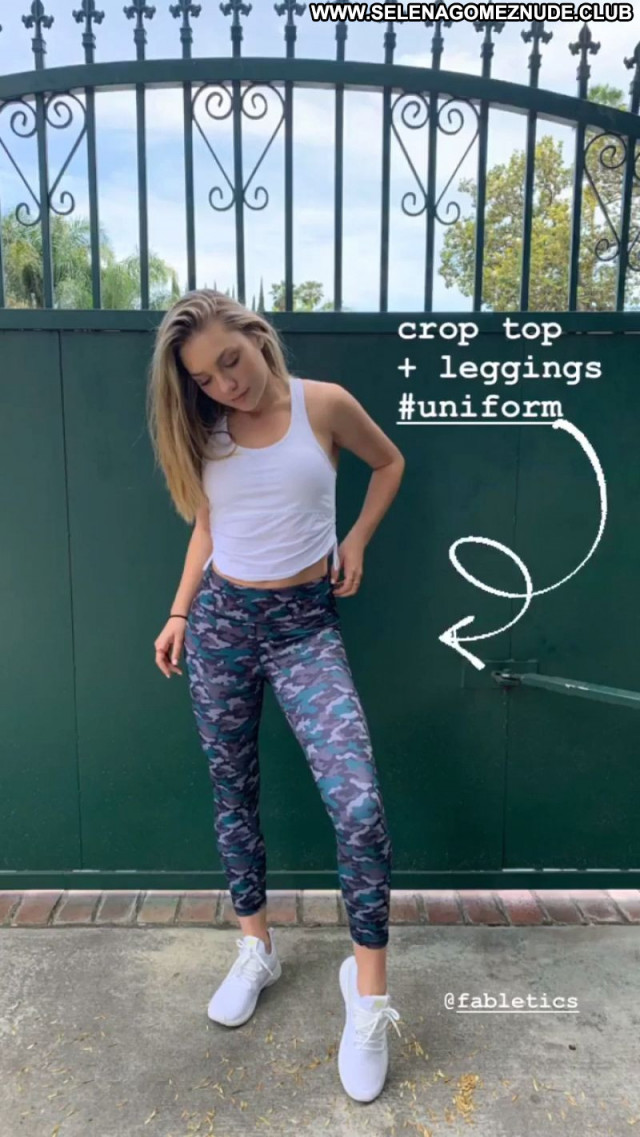 Maddie Ziegler No Source Babe Posing Hot Beautiful Sexy Celebrity