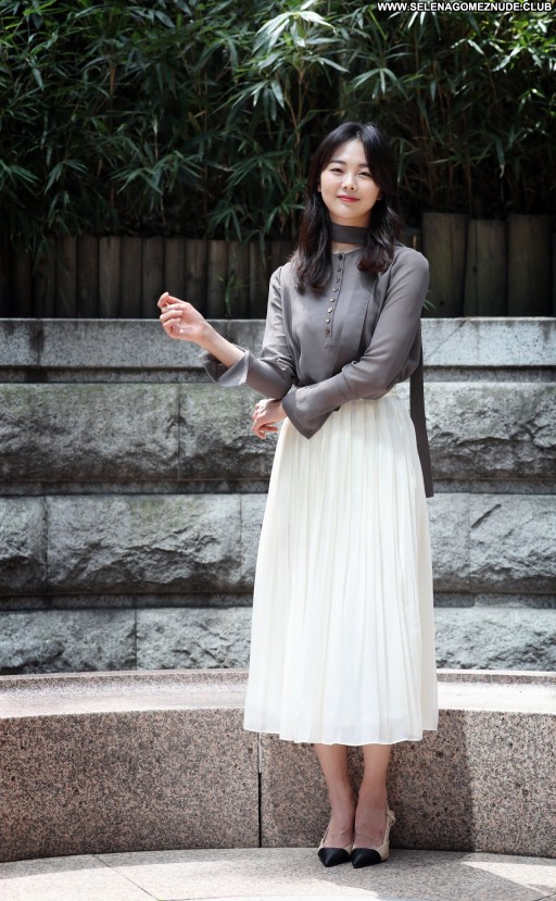 Keum Sae Sexy Babe Beautiful Straight Posing Hot Celebrity