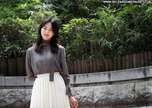 Keum Sae Sexy Babe Beautiful Straight Posing Hot Celebrity