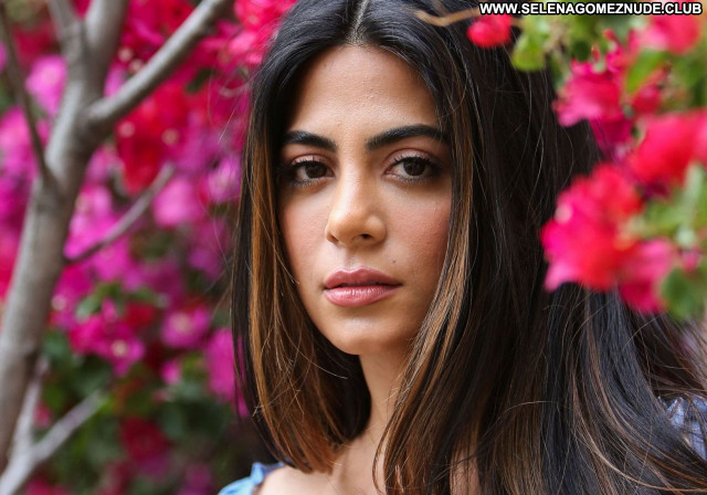 Emeraude Toubia No Source Posing Hot Celebrity Sexy Babe Beautiful