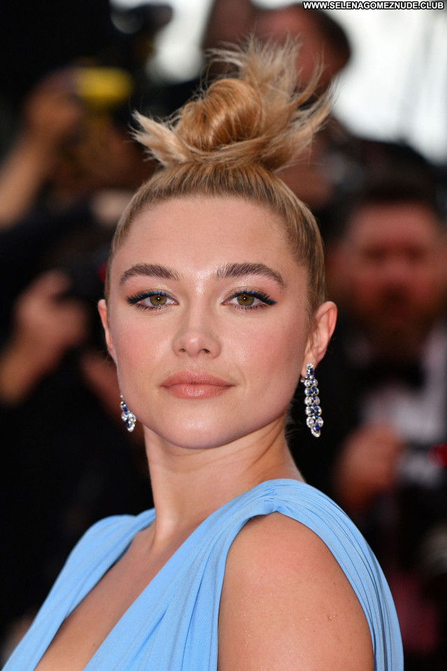 Florence Pugh No Source Beautiful Babe Posing Hot Sexy Celebrity