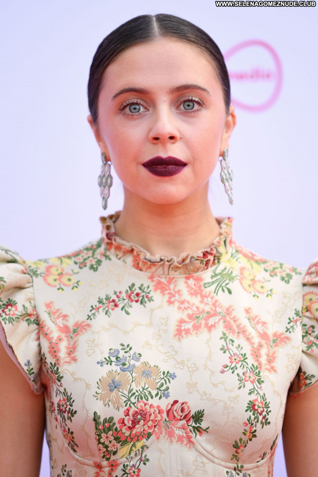 Bel Powley No Source  Sexy Posing Hot Babe Beautiful Celebrity