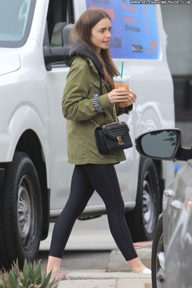 Lily Collins No Source Babe Beautiful Sexy Celebrity Posing Hot