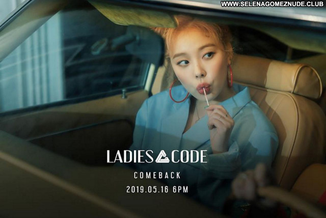 Ladies Code No Source  Posing Hot Celebrity Sexy Beautiful Babe