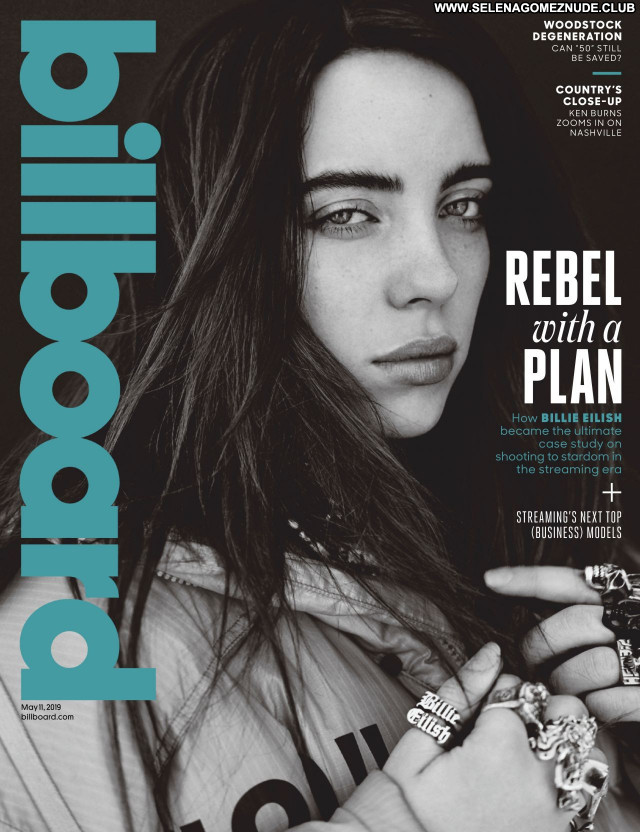 Billie Eilish No Source  Beautiful Posing Hot Babe Celebrity Sexy