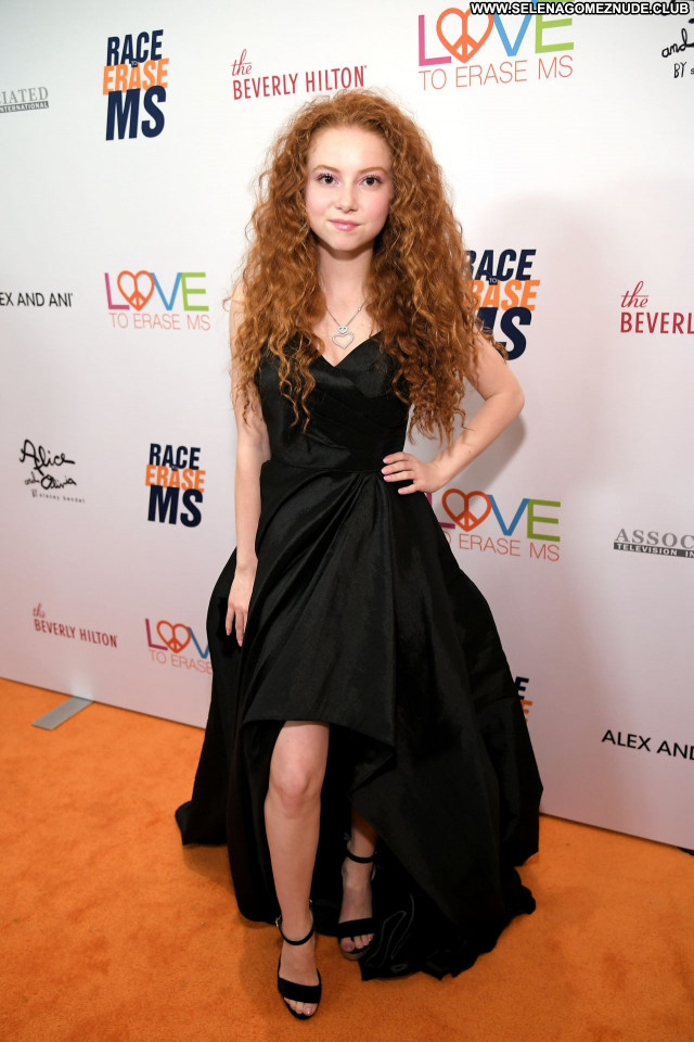 Francesca Capaldi No Source  Babe Posing Hot Celebrity Beautiful Sexy