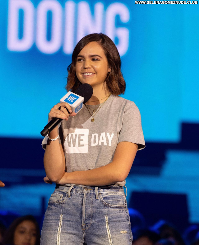 Bailee Madison No Source Posing Hot Beautiful Babe Sexy Celebrity