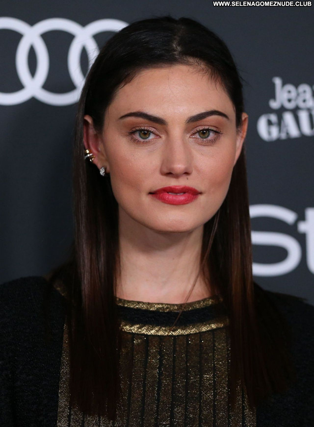 Phoebe Tonkin No Source Beautiful Posing Hot Celebrity Babe Sexy