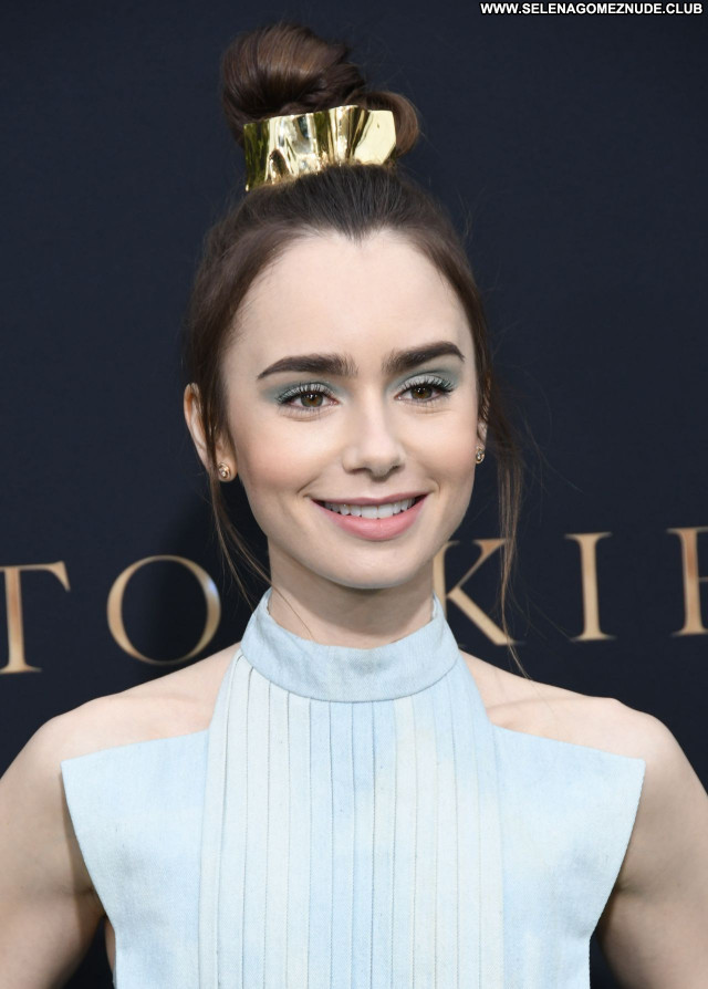 Lily Collins No Source Celebrity Posing Hot Beautiful Babe Sexy