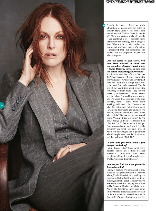 Julianne Moore No Source  Babe Sexy Posing Hot Beautiful Celebrity