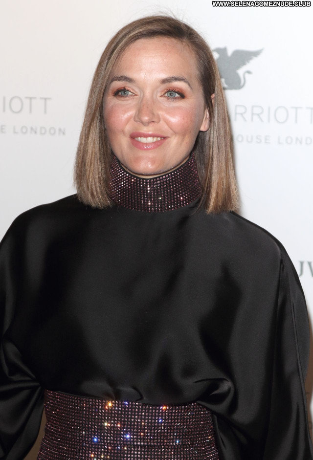 Victoria Pendleton No Source Posing Hot Celebrity Beautiful Sexy Babe