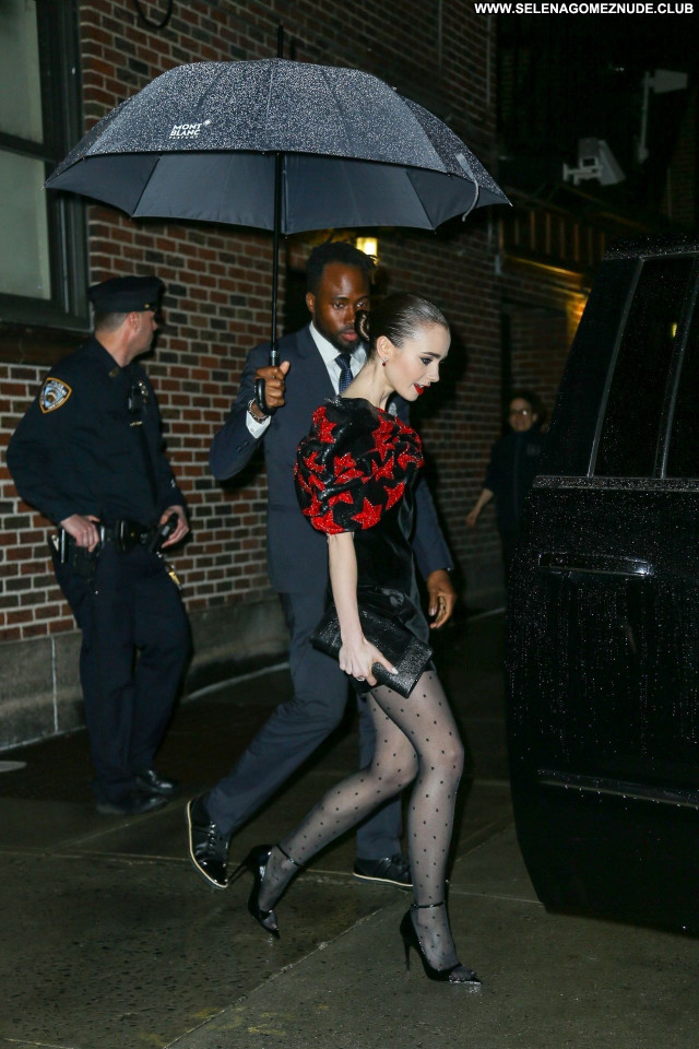 Lily Collins No Source Babe Beautiful Sexy Posing Hot Celebrity
