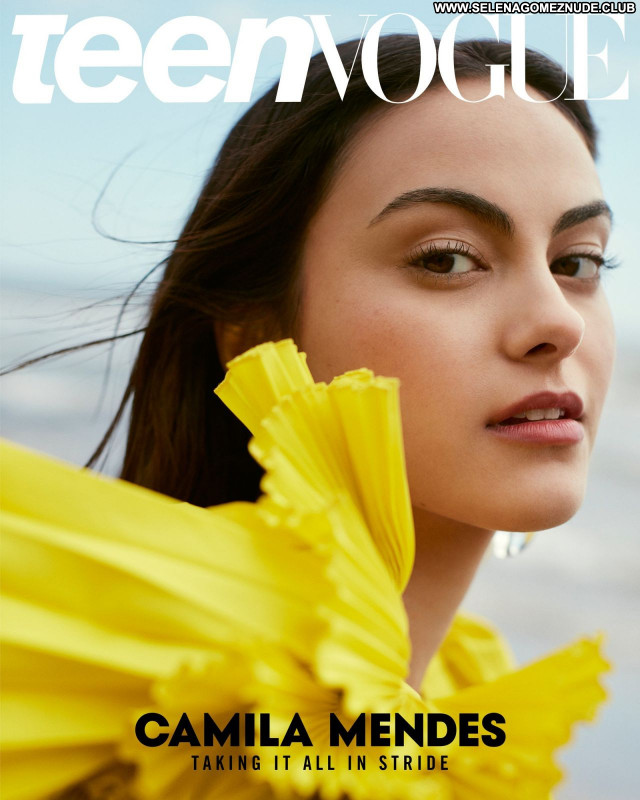 Camila Mendes No Source  Posing Hot Babe Sexy Beautiful Celebrity