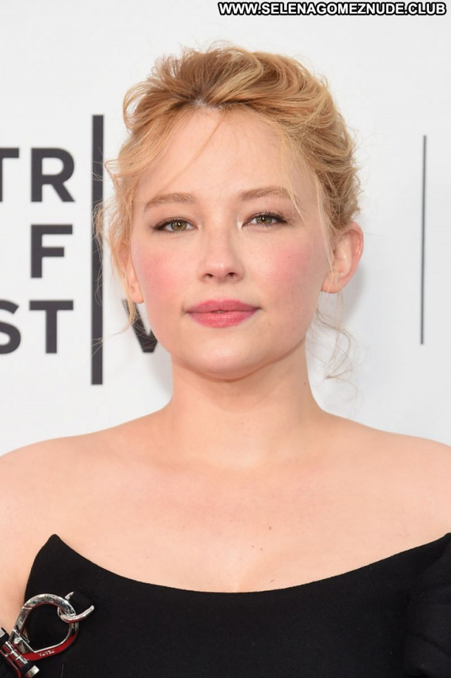 Haley Bennett No Source Babe Posing Hot Sexy Celebrity Beautiful