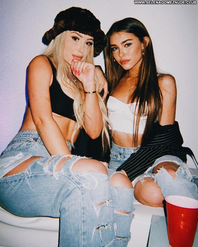 Madison Beer No Source Beautiful Posing Hot Babe Sexy Celebrity