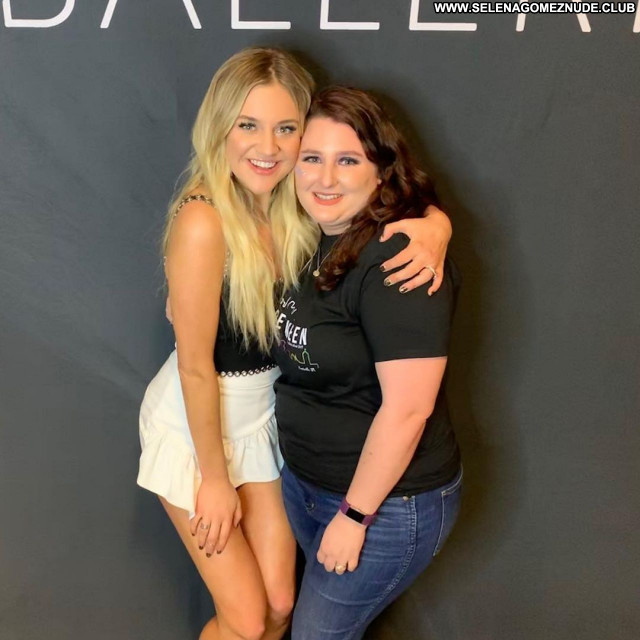 Kelsea Ballerini No Source  Beautiful Posing Hot Babe Celebrity Sexy