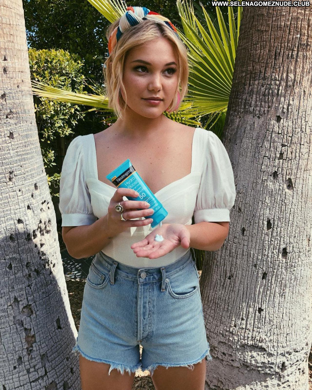 Olivia Holt No Source Babe Posing Hot Sexy Celebrity Beautiful