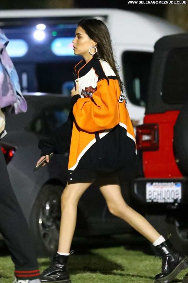 Madison Beer No Source Celebrity Sexy Babe Beautiful Posing Hot