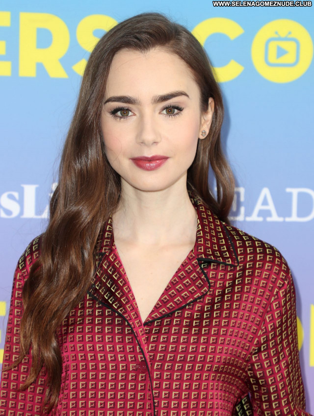 Lily Collins No Source Celebrity Babe Posing Hot Sexy Beautiful