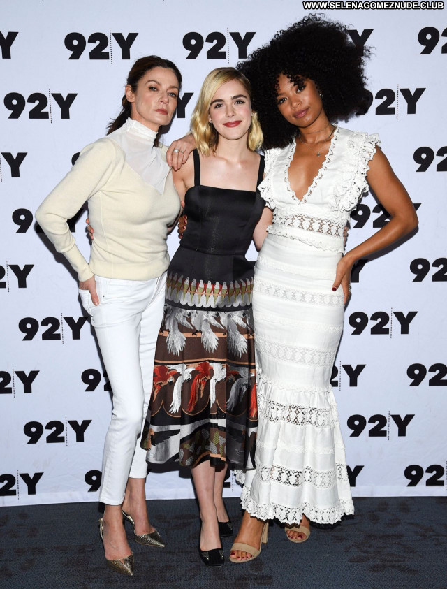 Kiernan Shipka No Source Beautiful Sexy Celebrity Posing Hot Babe
