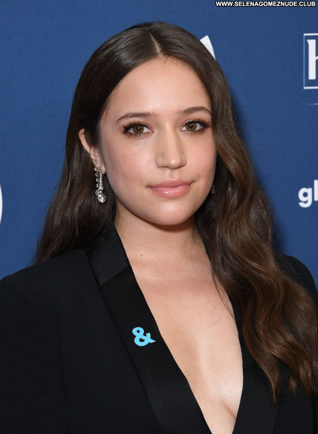 Gideon Adlon Tits