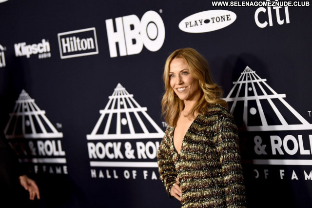 Sheryl Crow No Source Beautiful Celebrity Sexy Babe Posing Hot