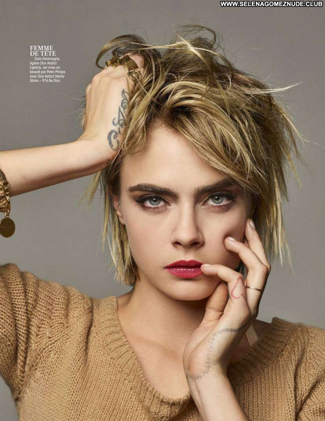 Cara Delevingne No Source Sexy Beautiful Posing Hot Babe Celebrity