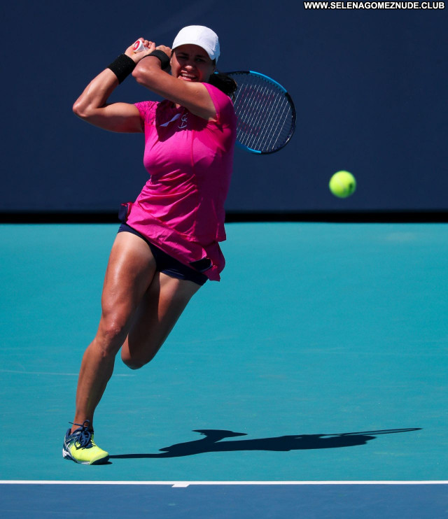 Monica Niculescu No Source Posing Hot Sexy Beautiful Celebrity Babe