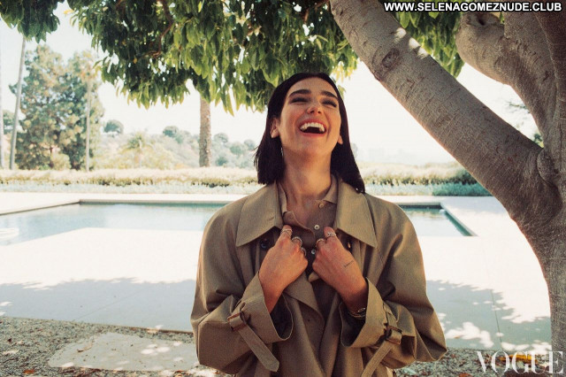 Dua Lipa No Source Posing Hot Celebrity Sexy Beautiful Babe
