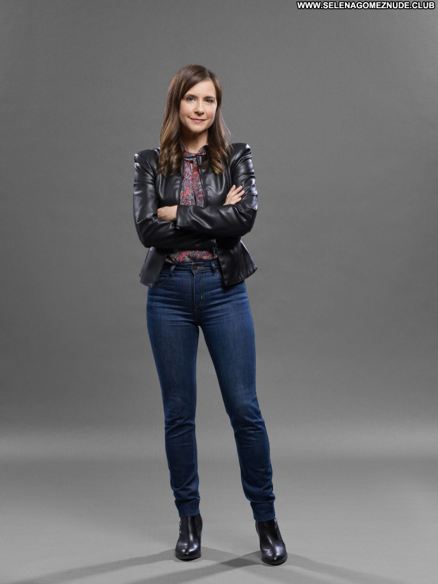 Nude Celebrity kellie martin Pictures and Videos Archives - Famous and