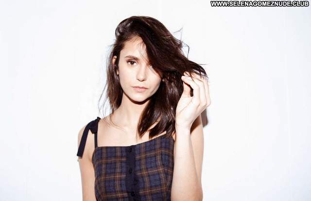 Nina Dobrev No Source Babe Celebrity Beautiful Sexy Posing Hot