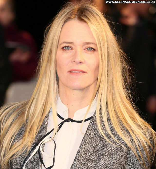 Edith Bowman No Source Sexy Posing Hot Beautiful Celebrity Babe