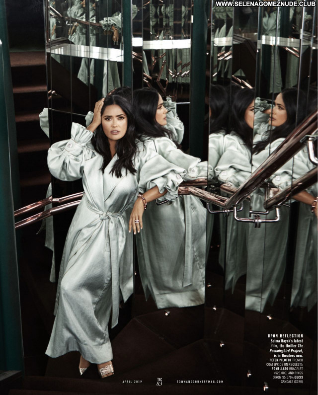 Salma Hayek No Source Babe Celebrity Posing Hot Sexy Beautiful