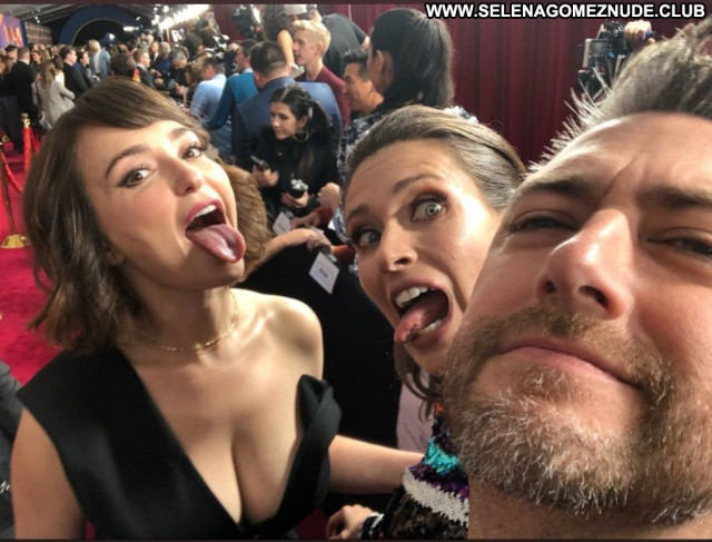 Milana Vayntrub No Source Babe Sexy Posing Hot Beautiful Celebrity