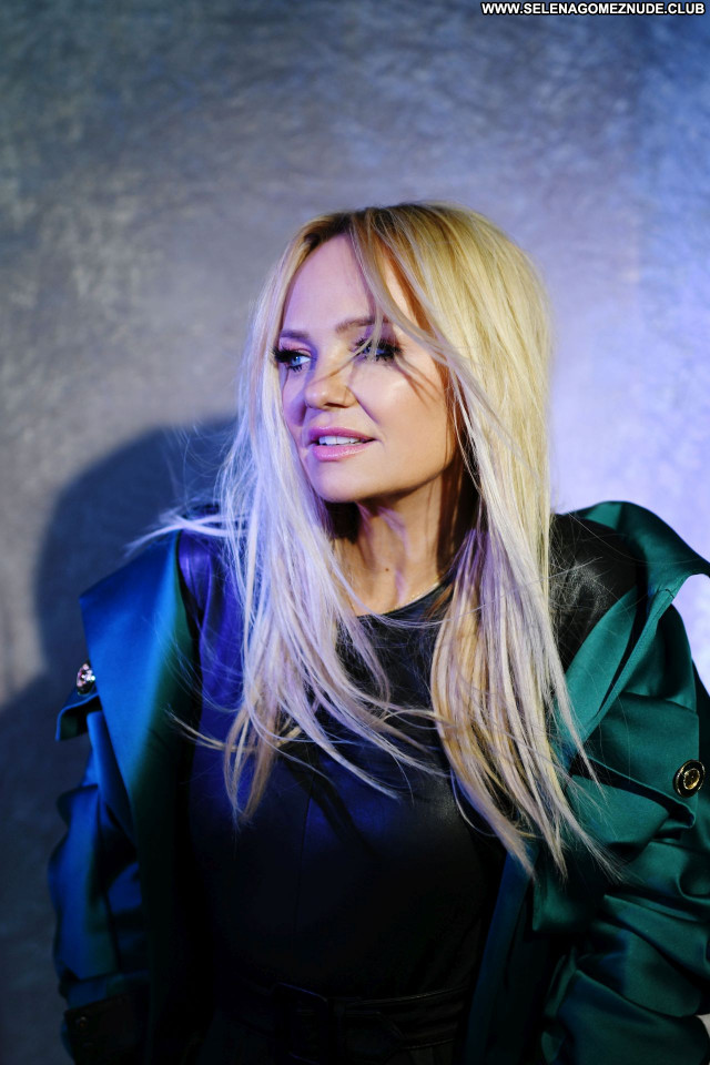 Emma Bunton No Source Celebrity Babe Sexy Beautiful Posing Hot