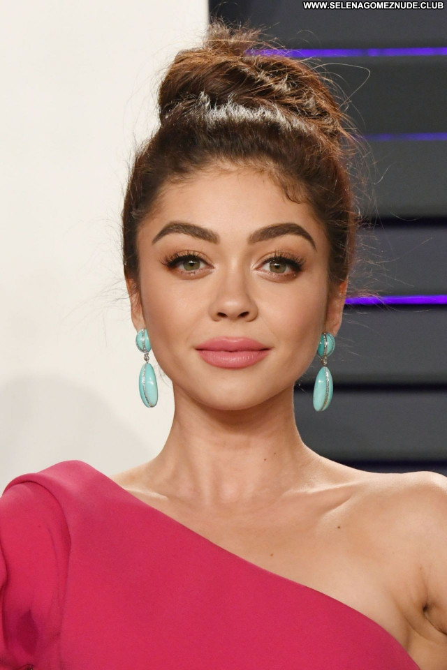 Sarah Hyland No Source Posing Hot Babe Celebrity Sexy Beautiful