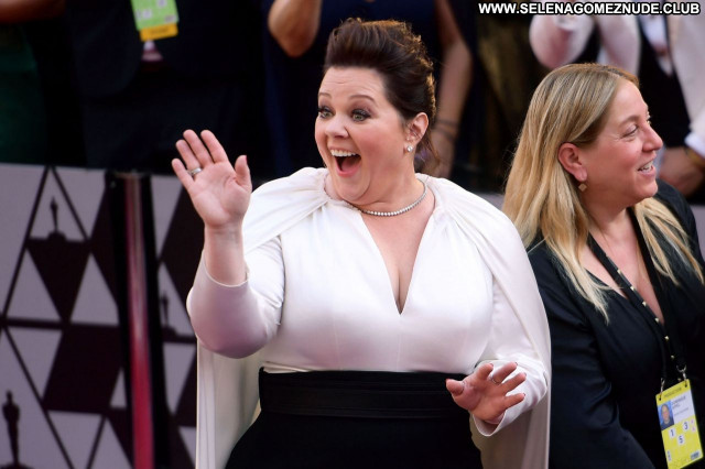 Melissa Mccarthy No Source Celebrity Beautiful Babe Sexy Posing Hot