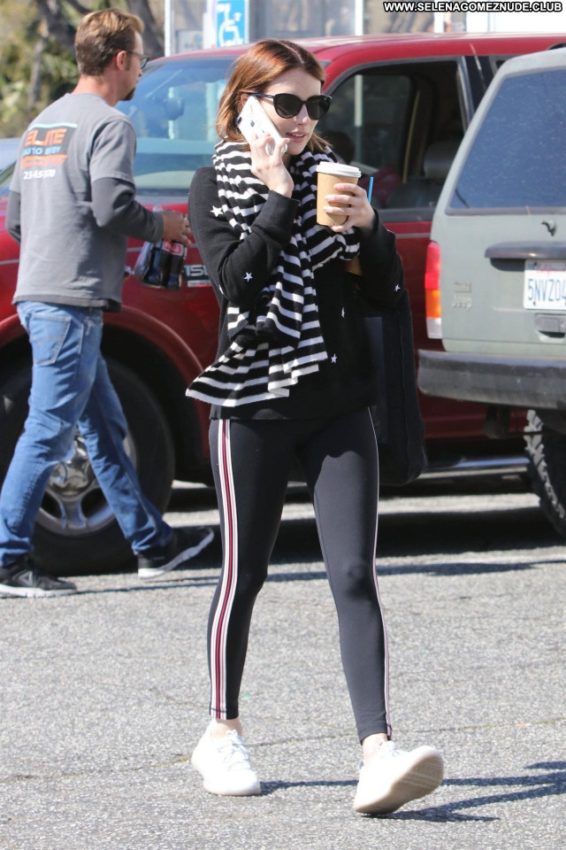 Emma Roberts No Source  Babe Beautiful Sexy Celebrity Posing Hot