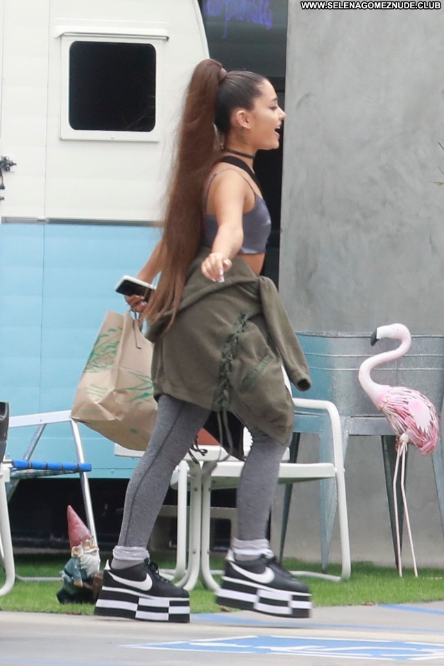 Ariana Grande No Source Celebrity Sexy Posing Hot Beautiful Babe