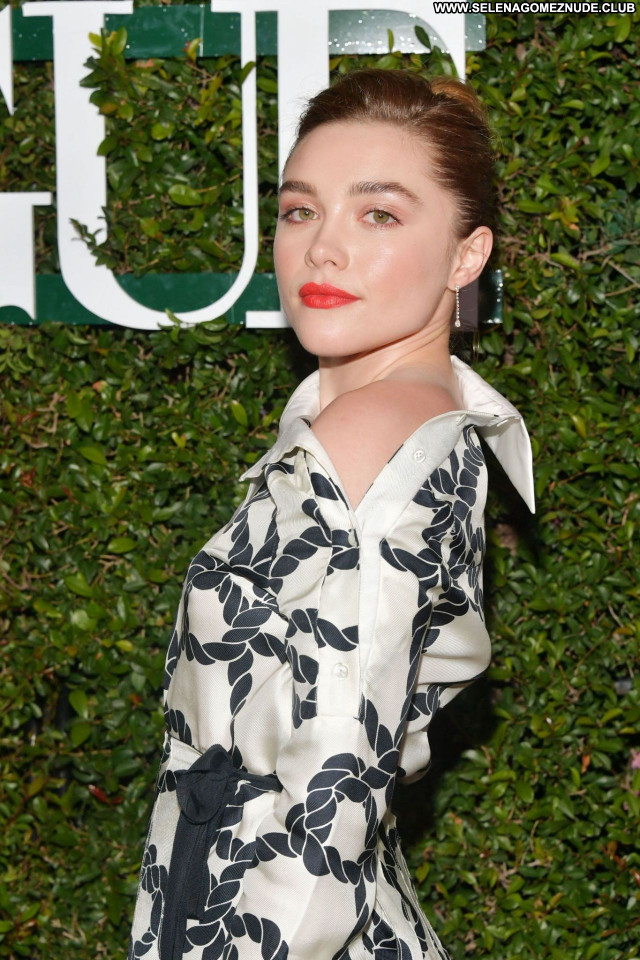 Florence Pugh No Source  Celebrity Posing Hot Babe Beautiful Sexy