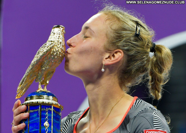 Elise Mertens No Source  Sexy Babe Beautiful Posing Hot Celebrity