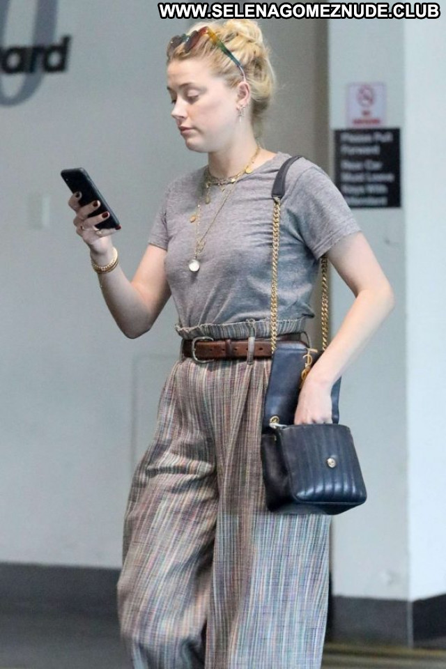 Amber Heard Los Angeles  Paparazzi Beautiful Babe Posing Hot Celebrity