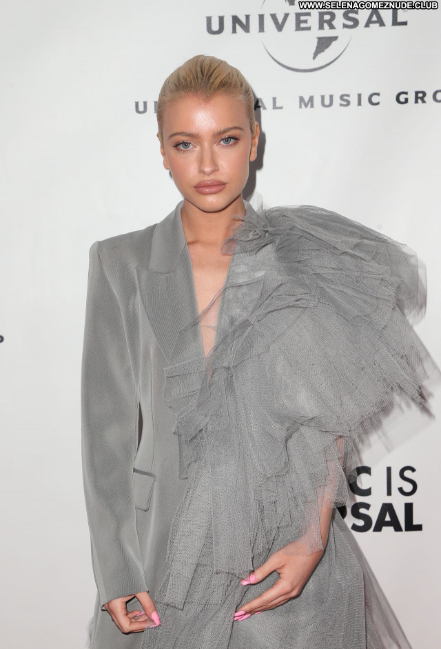 Alice Chater No Source Sexy Beautiful Posing Hot Babe Celebrity