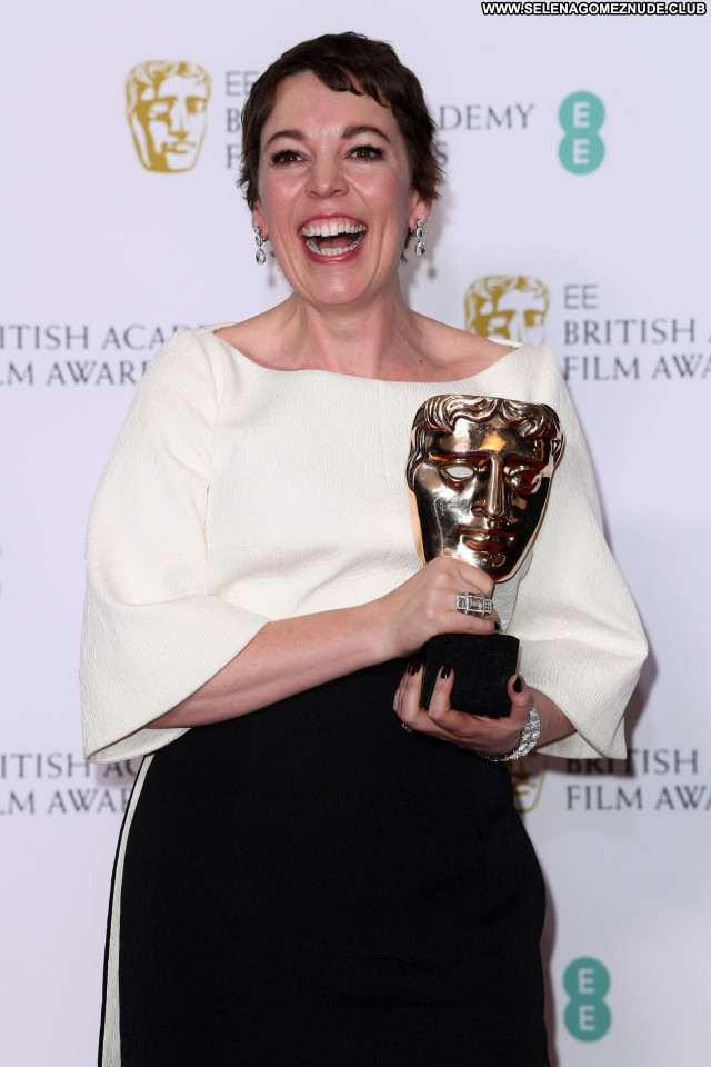 Olivia Colman No Source Beautiful Posing Hot Babe Celebrity Sexy