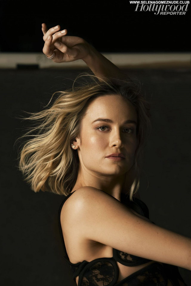 Brie Larson No Source Babe Celebrity Posing Hot Beautiful Sexy