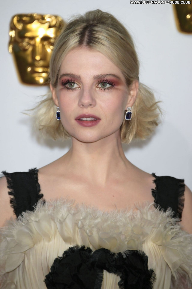 Lucy boynton naked