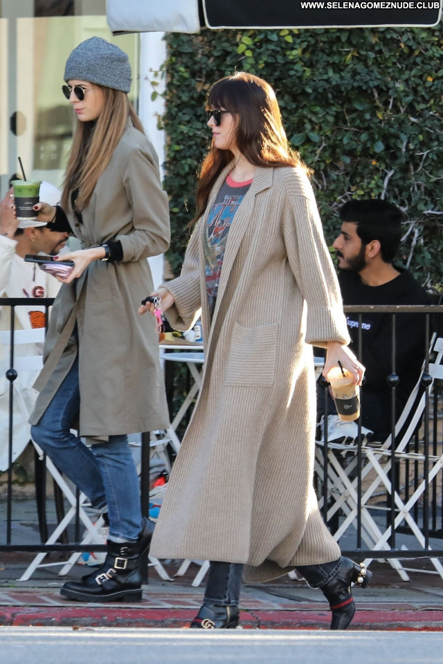 Dakota Johnson No Source Babe Sexy Celebrity Beautiful Posing Hot