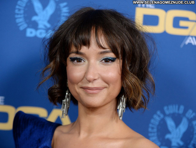 Milana Vayntrub No Source  Beautiful Celebrity Posing Hot Babe Sexy