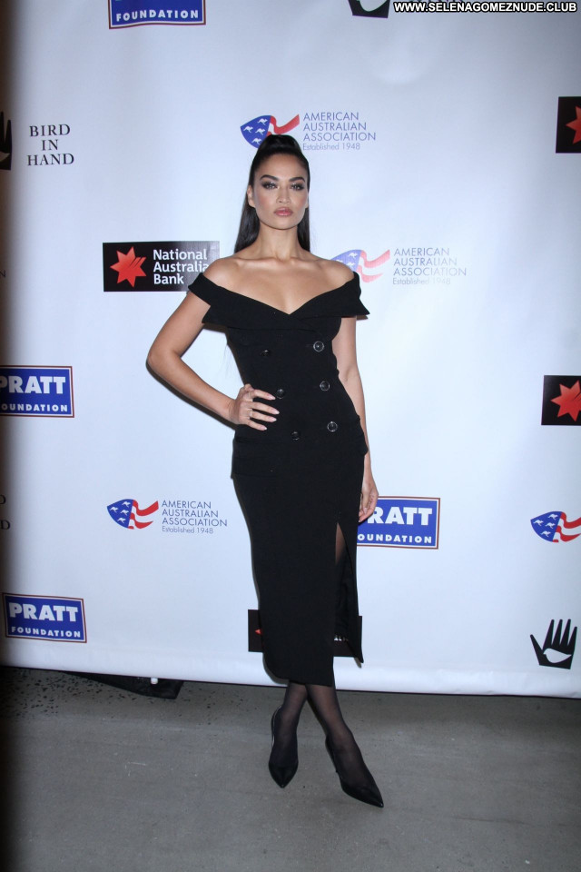 Shanina Shaik No Source Beautiful Posing Hot Sexy Babe Celebrity